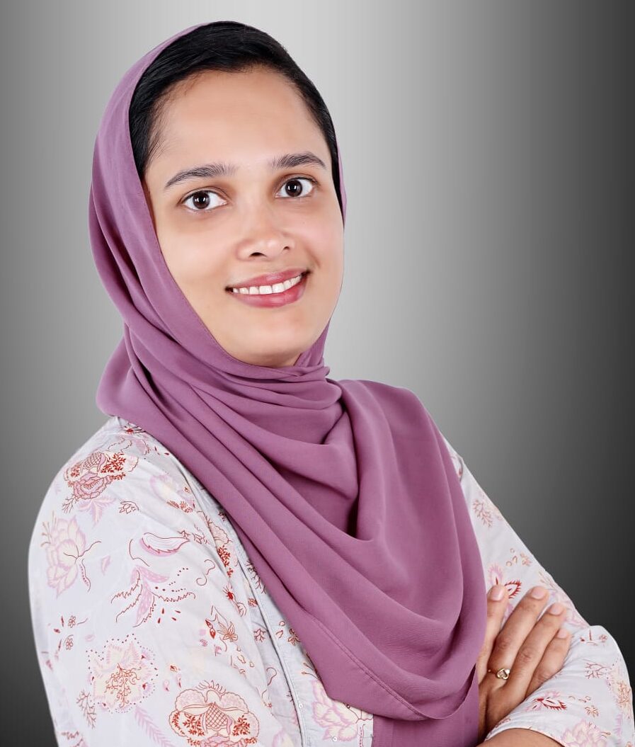 Dr Minu Mumtaz 